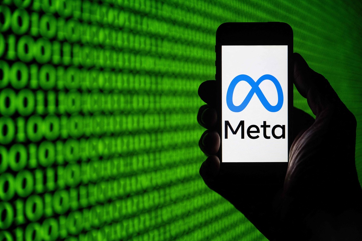 meta closes facebook group where new